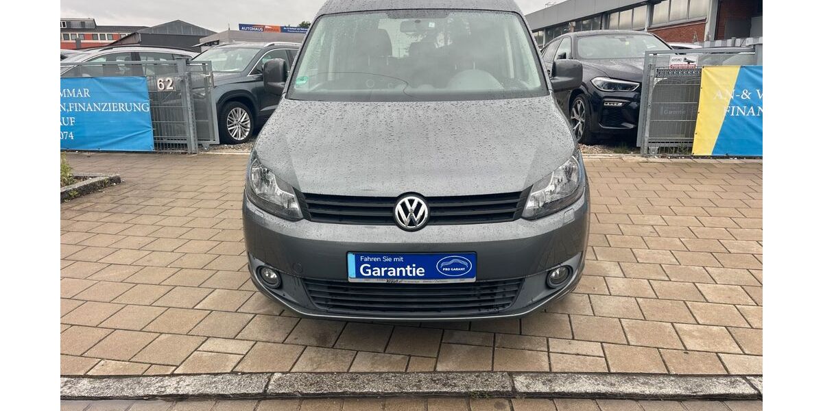 VW Caddy 134.709 km 9.499 &euro; Fürth 90763
