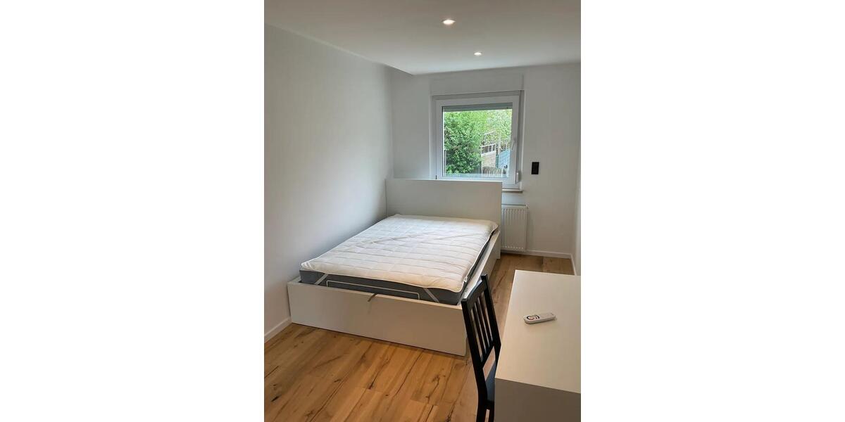 Etagenwohnung Nürnberg Langwasser - 1 Zimmer, 12 m&sup2;, 390&euro; | Angebot:26645458