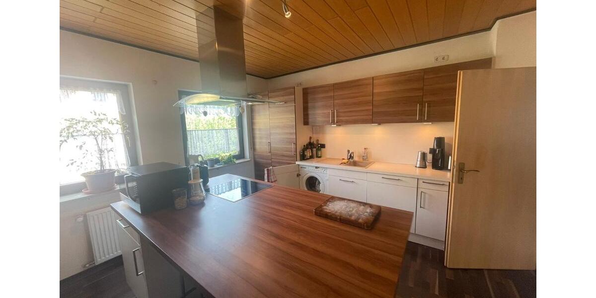 Dachgeschoßwohnung Erlangen Alterlangen - 3 Zimmer, 95 m&sup2;, 1.450&euro; | Angebot:26560512