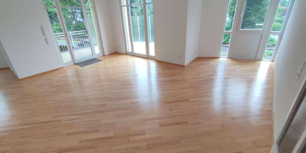 Etagenwohnung Fürth Atzenhof - 3 Zimmer, 116 m&sup2;, 1.479&euro; | Angebot:26349811