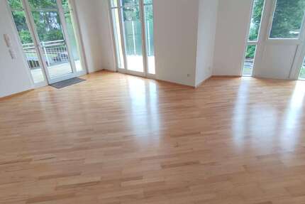 Wohnung Fürth Atzenhof - 3 Zimmer, 116 m&sup2;, 1.479&euro; | Angebot:26349811