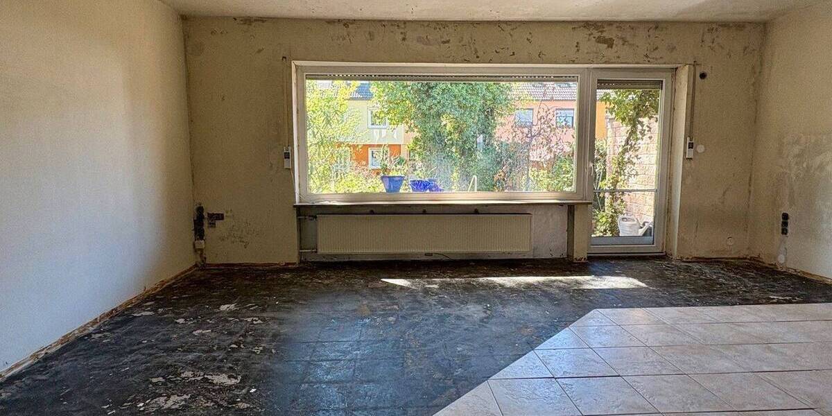 Reihenmittelhaus Erlangen Eltersdorf - 4 Zimmer, 92 m&sup2;, 380.000&euro; | Angebot:26684163