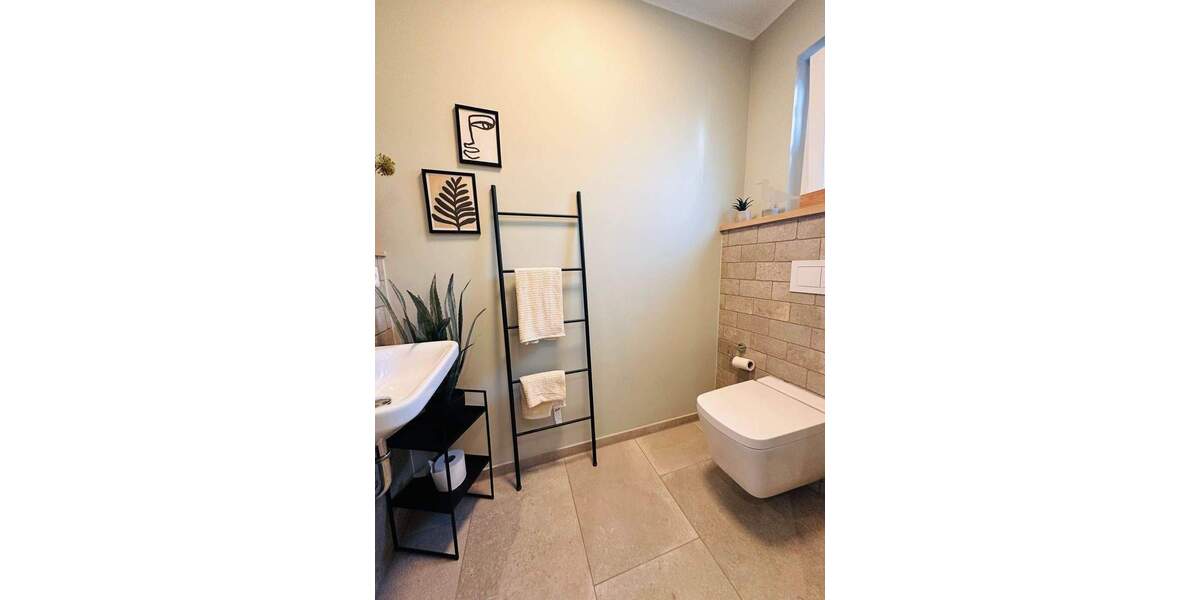 Reihenmittelhaus Nürnberg Lohhof - 5 Zimmer, 121 m&sup2;, 680.000&euro; | Angebot:25879264