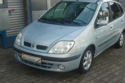 Renault Scenic 150.000 km 3.990 &euro; Pyrbaum-Schwarzach 90602