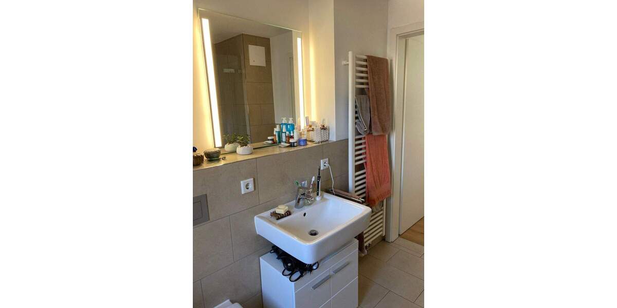 Etagenwohnung Nürnberg Großreuth h d Veste - 2 Zimmer, 57 m&sup2;, 910&euro; | Angebot:25688795