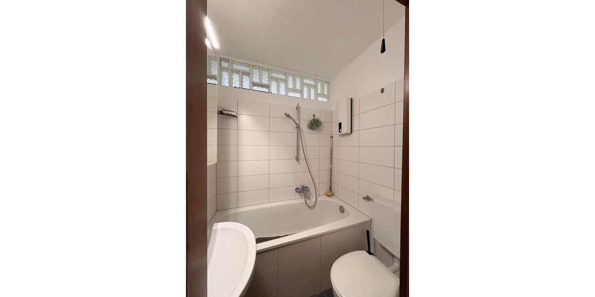 Einfamilienhaus Erlangen Alterlangen - 1 Zimmer, 32 m&sup2;, 750&euro; | Angebot:25791491