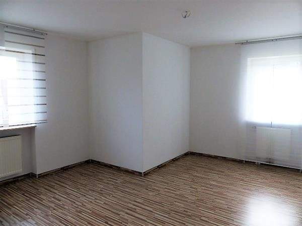 Etagenwohnung Henfenfeld - 3 Zimmer, 93 m&sup2;, 249.000&euro; | Angebot:25748007