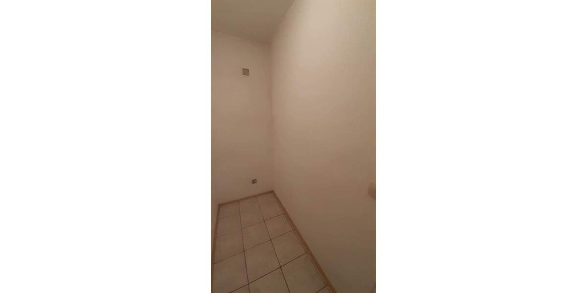 Etagenwohnung Erlangen Erlangen-Süd - 3 Zimmer, 87 m&sup2;, 1.150&euro; | Angebot:25771731