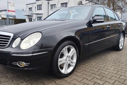Mercedes-Benz E 280 176.000 km 8.950 &euro; Fürth 90763
