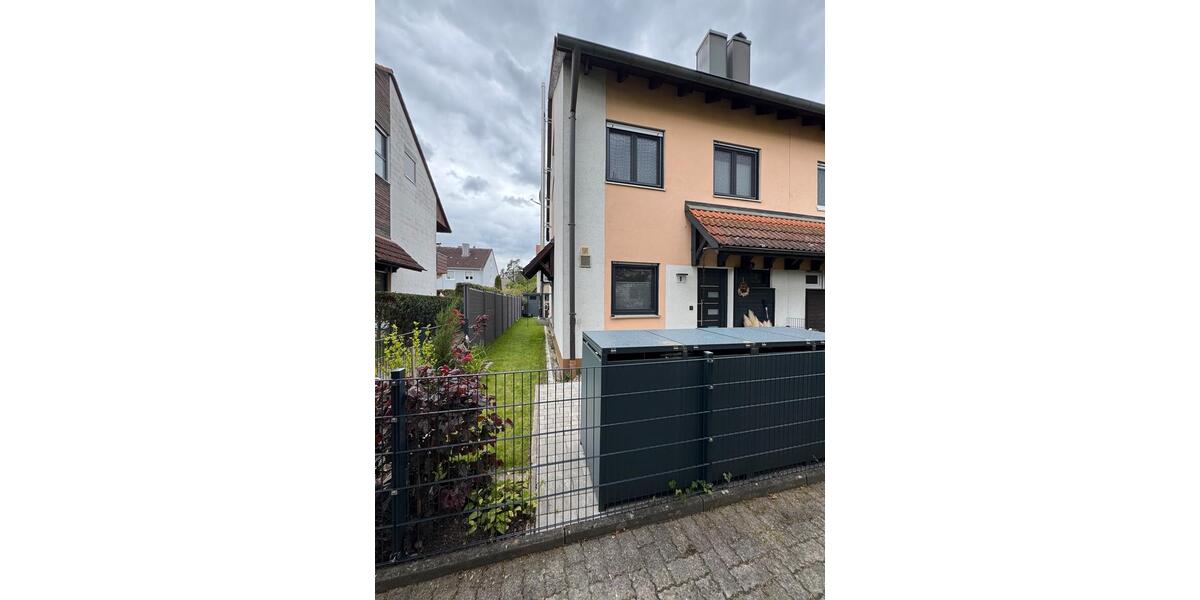 Doppelhaushälfte Roth - 4 Zimmer, 93 m&sup2;, 499.000&euro; | Angebot:26549700
