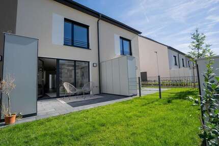 Haus Nürnberg Gebersdorf - 5 Zimmer, 145 m&sup2;, 2.370&euro; | Angebot:27425650