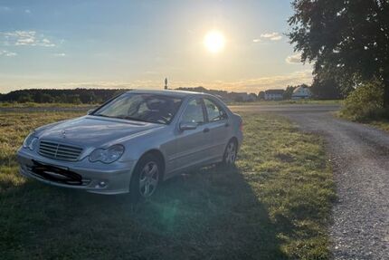 Mercedes-Benz 200 307.000 km 1.799 &euro; Dechsendorf 91056