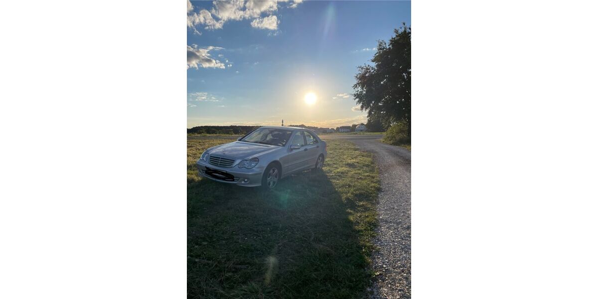 Mercedes-Benz 200 307.000 km 1.799 &euro; Dechsendorf 91056