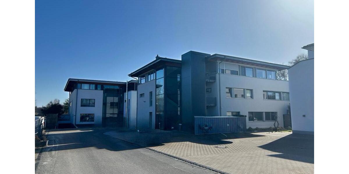 Etagenwohnung Heroldsberg - 3 Zimmer, 136 m&sup2;, 1.790&euro; | Angebot:25841148