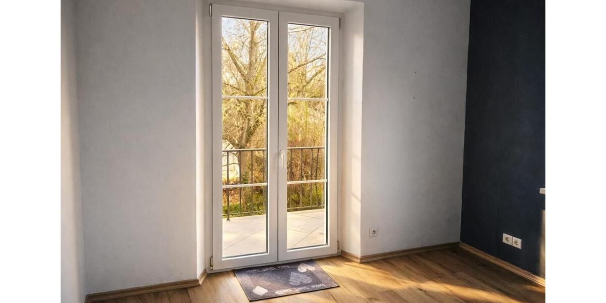 Villa Fürth Eigenes Heim - 8 Zimmer, 270 m&sup2;, 3.300&euro; | Angebot:25310732
