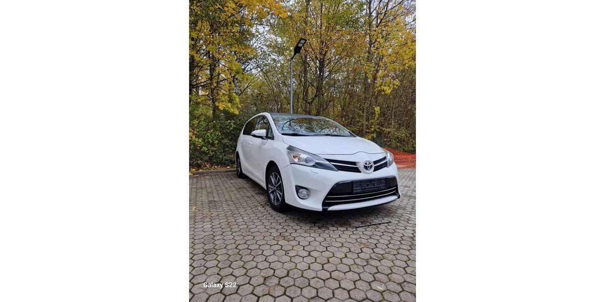 Toyota Verso 150.000 km 8.500 &euro; Nürnberg 90473