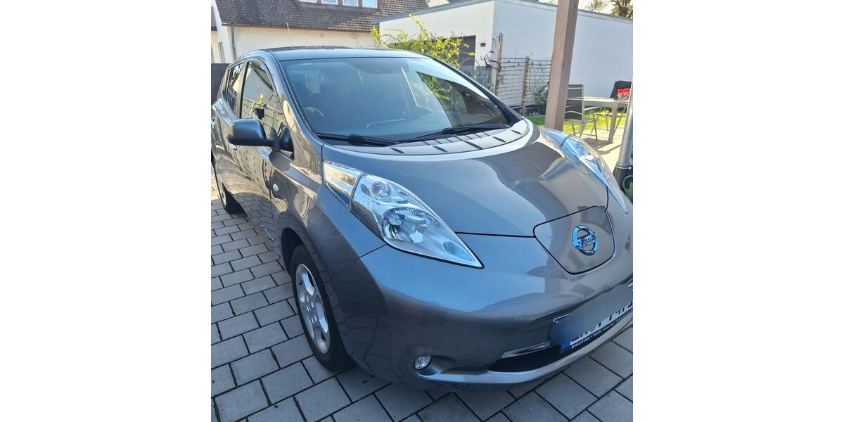 Nissan Leaf 45.100 km 7.999 &euro; Erlangen 91058