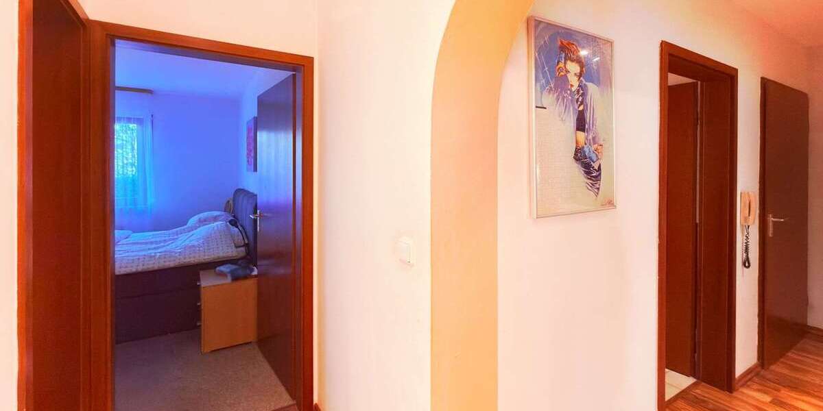 Etagenwohnung Erlangen Alterlangen - 3 Zimmer, 82 m&sup2;, 320.000&euro; | Angebot:26609065