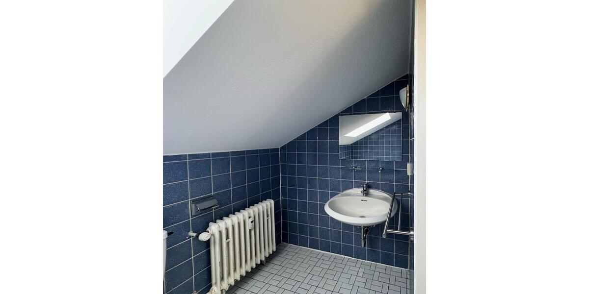 Dachgeschoßwohnung Hemhofen - 2 Zimmer, 49 m&sup2;, 570&euro; | Angebot:25875103