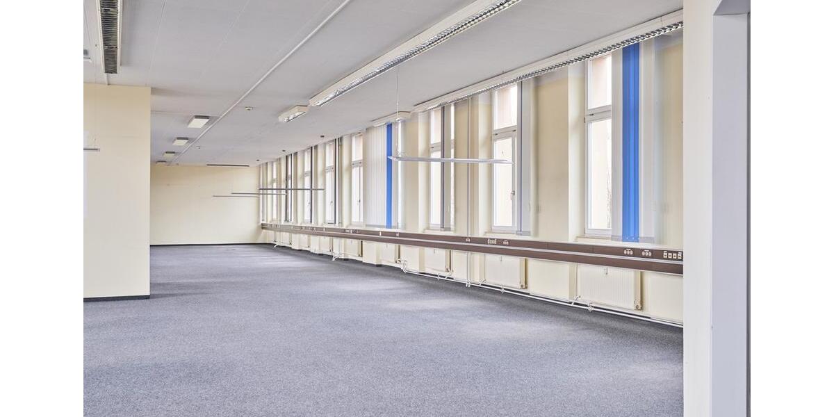 Gewerbeobjekt Nürnberg Hasenbuck - 9&euro; | Angebot:23805989