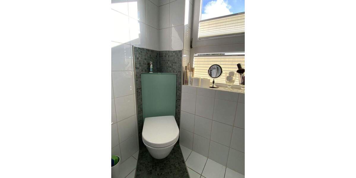 Einfamilienhaus Forchheim - 5 Zimmer, 272 m&sup2;, 580.000&euro; | Angebot:25681917