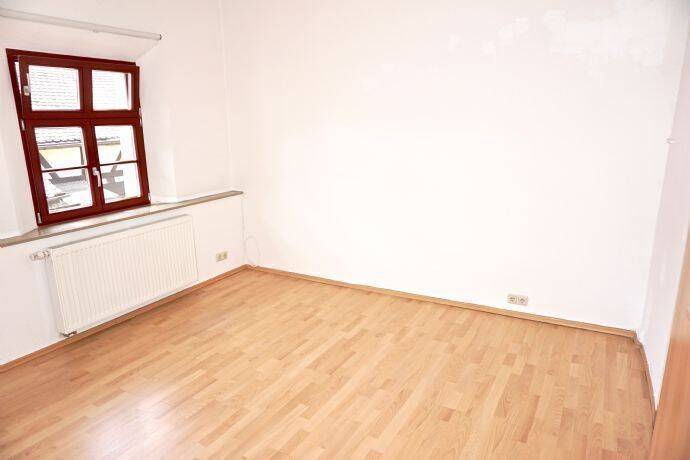 Etagenwohnung Nürnberg Mögeldorf - 3 Zimmer, 71 m&sup2;, 239.000&euro; | Angebot:26674214