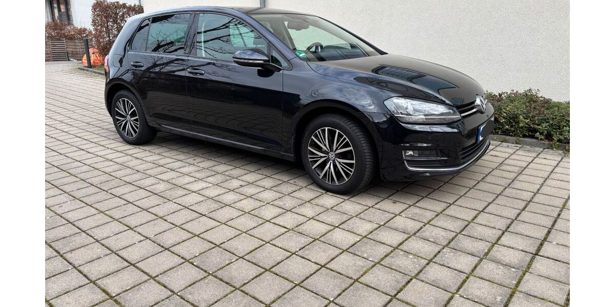 VW Golf 99.200 km 11.400 &euro; Nürnberg 90478