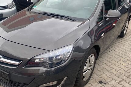 Opel Astra 213.000 km 2.590 &euro; Fürth 90763
