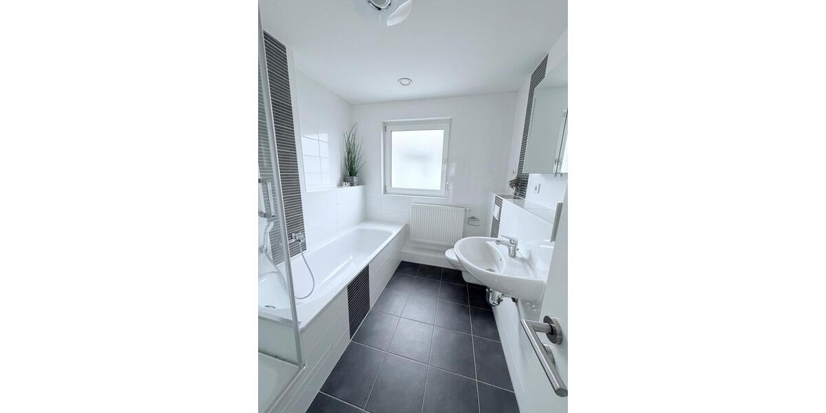 Reihenhaus Herzogenaurach - 4 Zimmer, 136 m&sup2;, 549.000&euro; | Angebot:26044209