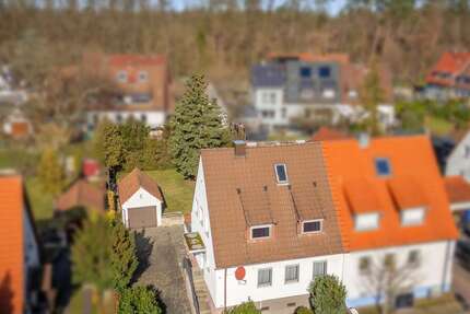 Haus Nürnberg Buchenbühl - 5 Zimmer, 125 m&sup2;, 399.000&euro; | Angebot:25918245