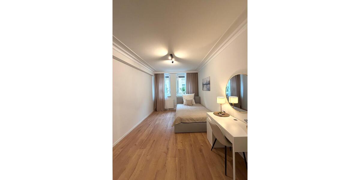 Etagenwohnung Nürnberg Sankt Leonhard - 1 Zimmer, 16 m&sup2;, 430&euro; | Angebot:25923401