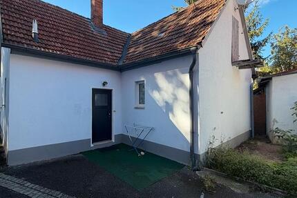 Haus Schwabach - 2 Zimmer, 60 m&sup2;, 1.450&euro; | Angebot:27613273