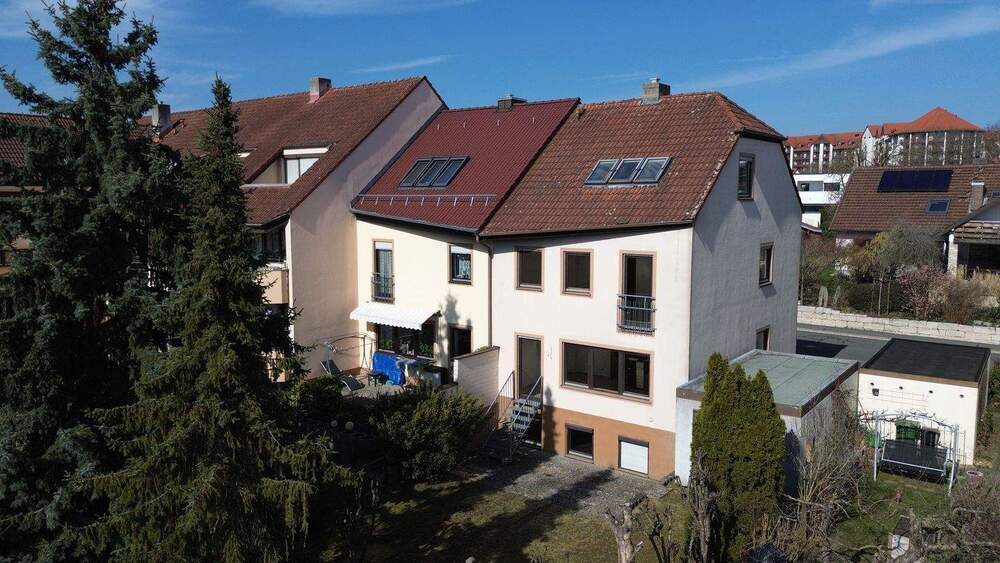 Doppelhaushälfte Herzogenaurach - 5 Zimmer, 131 m&sup2;, 548.000&euro; | Angebot:25697891