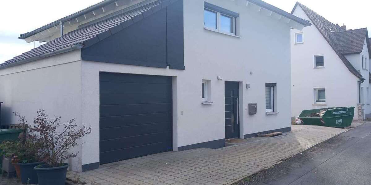 Einfamilienhaus Lauf - 5 Zimmer, 214 m&sup2;, 858.000&euro; | Angebot:25929316