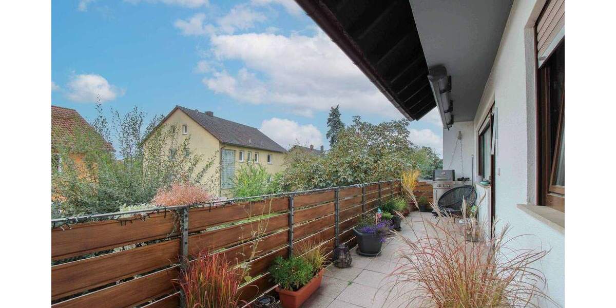 Mehrfamilienhaus, Wohnhaus Lonnerstadt - 1 Zimmer, 320 m&sup2;, 598.000&euro; | Angebot:25654436