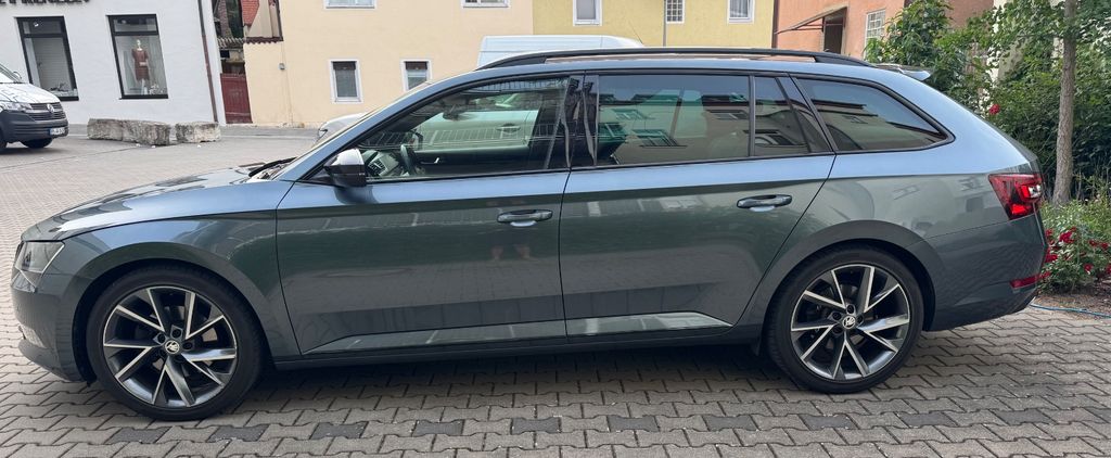 Skoda Superb 145.500 km 17.900 &euro; Schwabach 91126