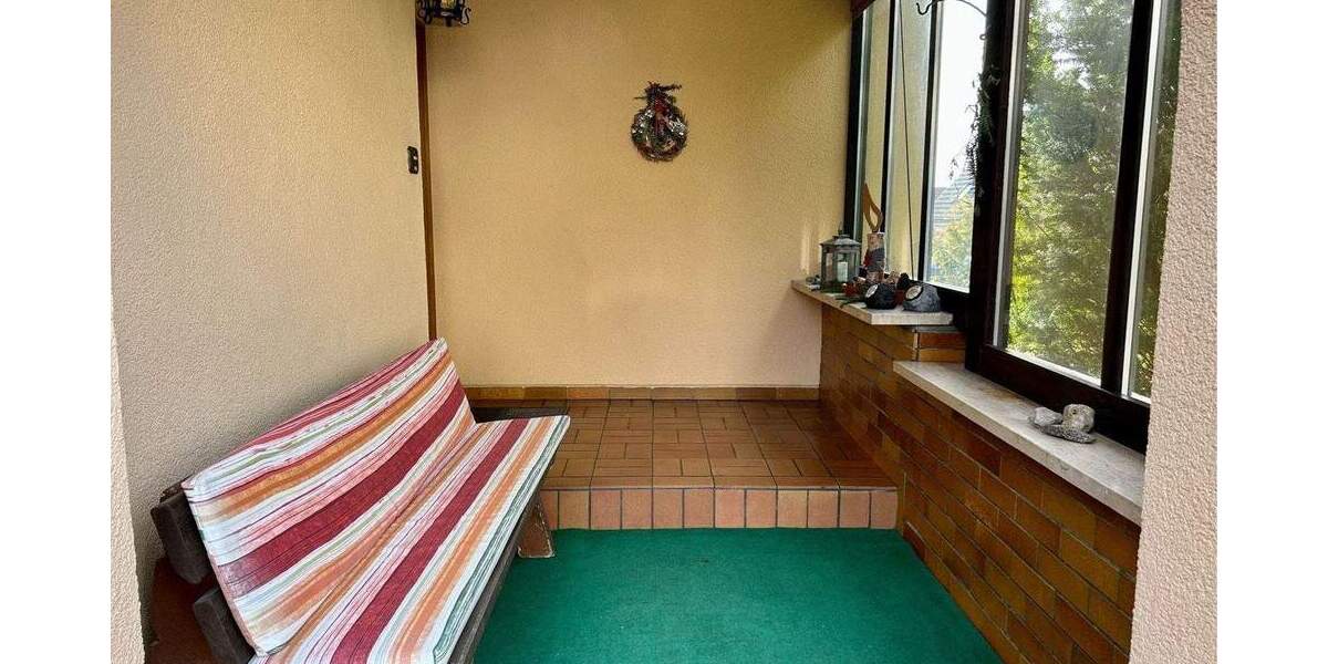 Einfamilienhaus Adelsdorf Aisch - 6 Zimmer, 122 m&sup2;, 345.000&euro; | Angebot:25677867