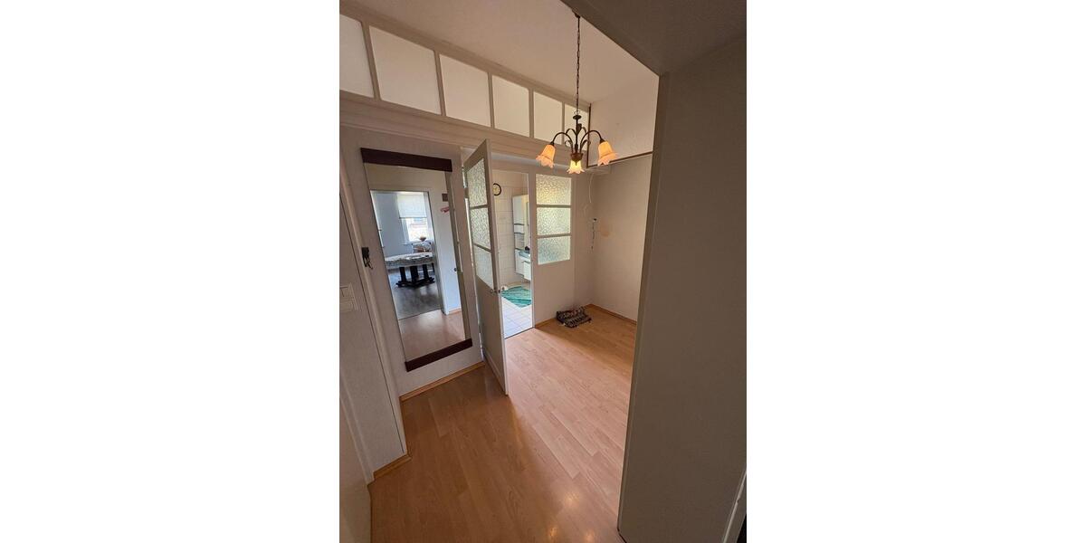 Etagenwohnung Nürnberg Eberhardshof - 5.5 Zimmer, 120 m&sup2;, 1.500&euro; | Angebot:25410897