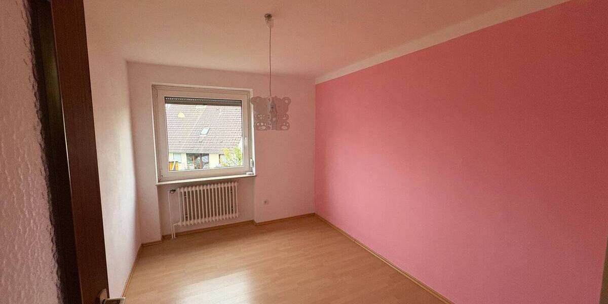 Mehrfamilienhaus, Wohnhaus Feucht - 5 Zimmer, 114 m&sup2;, 435.000&euro; | Angebot:26015266