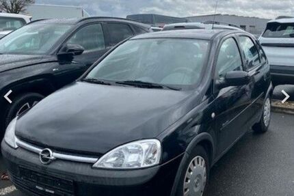 Opel Corsa 124.000 km 2.380 &euro; Nürnberg 90455