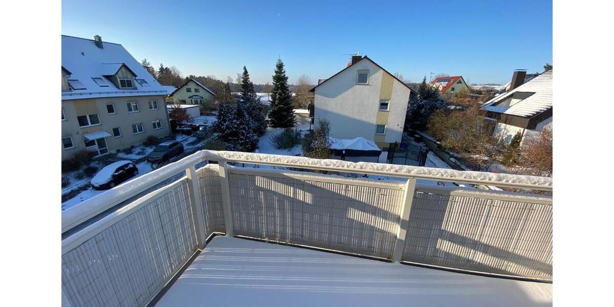 Etagenwohnung Heroldsberg - 3 Zimmer, 94 m&sup2;, 990&euro; | Angebot:25185442