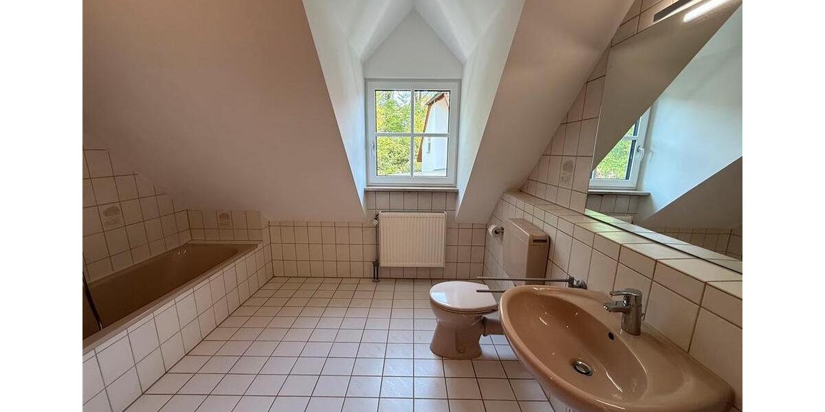 Doppelhaushälfte Burgthann - 5 Zimmer, 118 m&sup2;, 1.540&euro; | Angebot:26440405