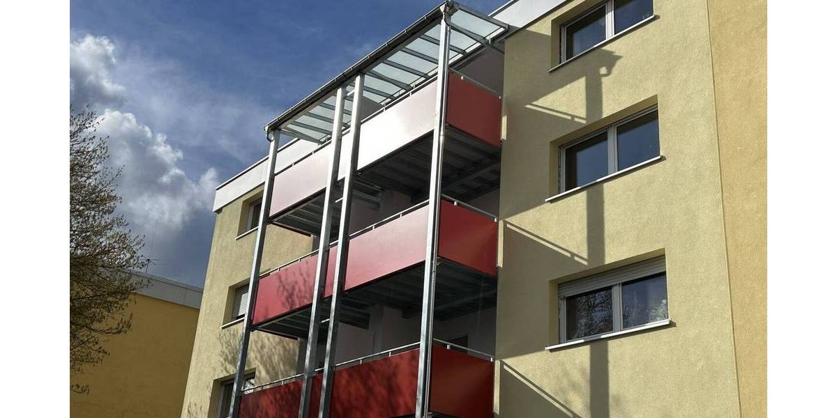 Etagenwohnung Uttenreuth - 4 Zimmer, 96 m&sup2;, 325.000&euro; | Angebot:25671215