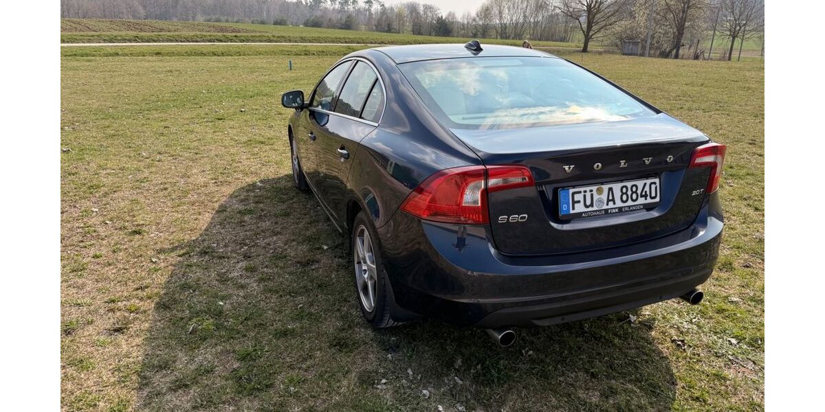 Volvo S60 107.100 km 8.490 &euro; Cadolzburg 90556