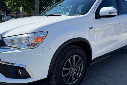 Mitsubishi ASX 141.700 km 11.400 &euro; Fürth 90763