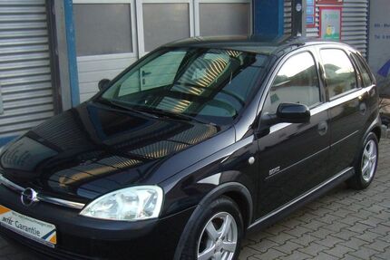Opel Corsa 92.000 km 3.400 &euro; Pyrbaum-Schwarzach 90602