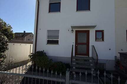 Haus Höchstadt an der Aisch - 4 Zimmer, 102 m&sup2;, 330.000&euro; | Angebot:23385404