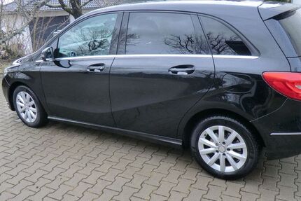 Mercedes-Benz B 200 35.200 km 13.499 &euro; Herzogenaurach 91074