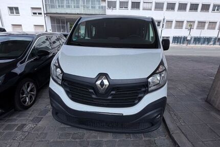 Renault Trafic 247.000 km 8.900 &euro; Nürnberg 90429