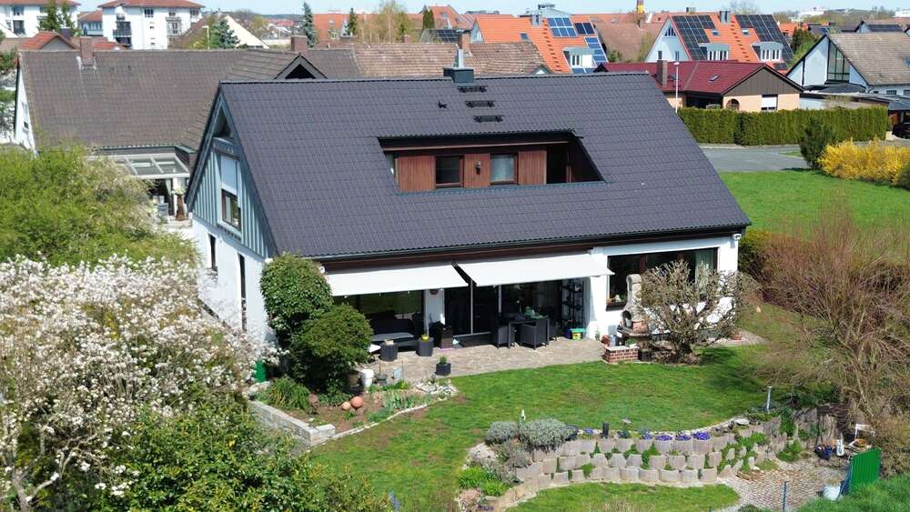 Einfamilienhaus Herzogenaurach - 4 Zimmer, 147 m&sup2;, 960.000&euro; | Angebot:26448214